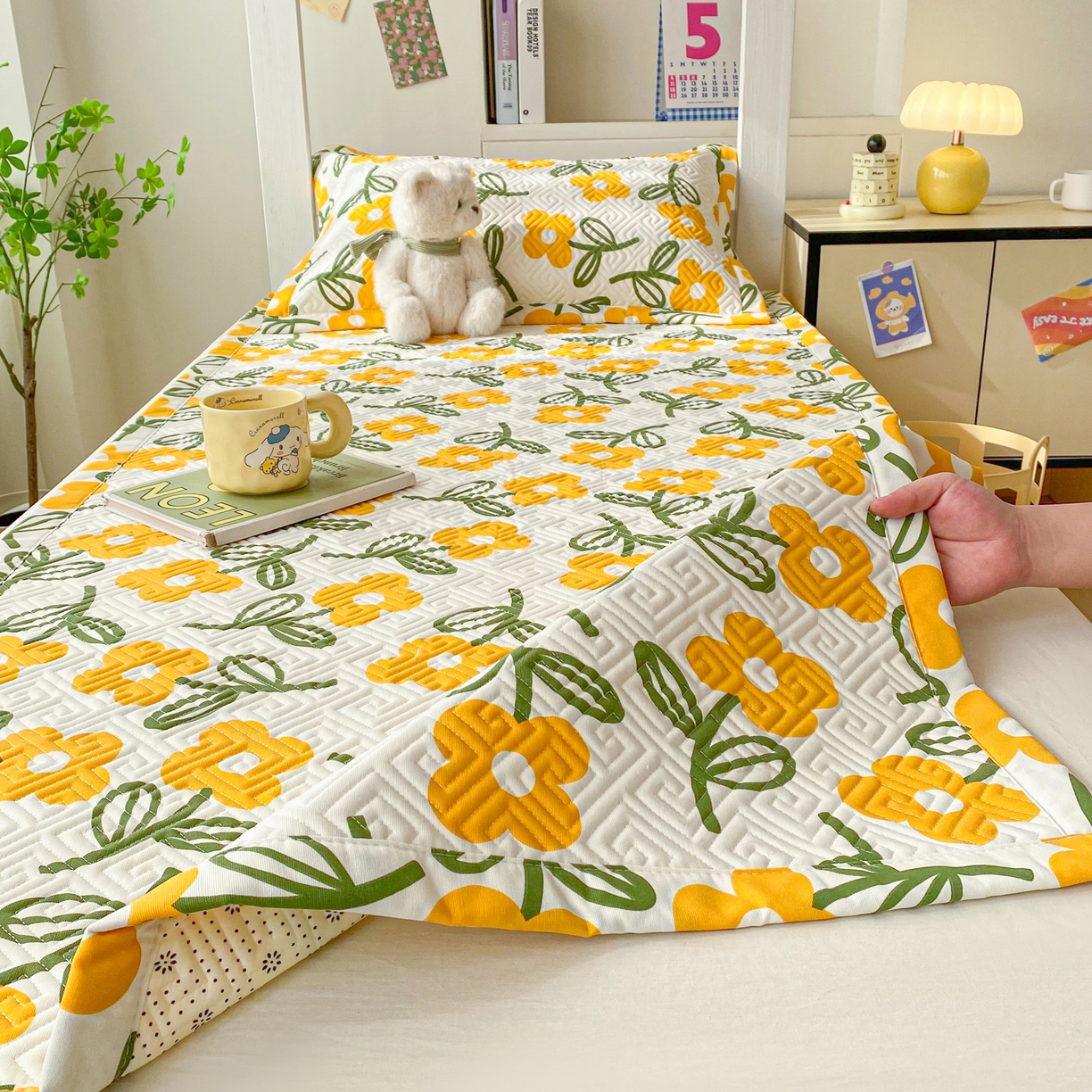 91家纺网 家纺一手货源 找家纺 金泰莱 2026新款老粗布床盖床垫学生床 床盖 花颜