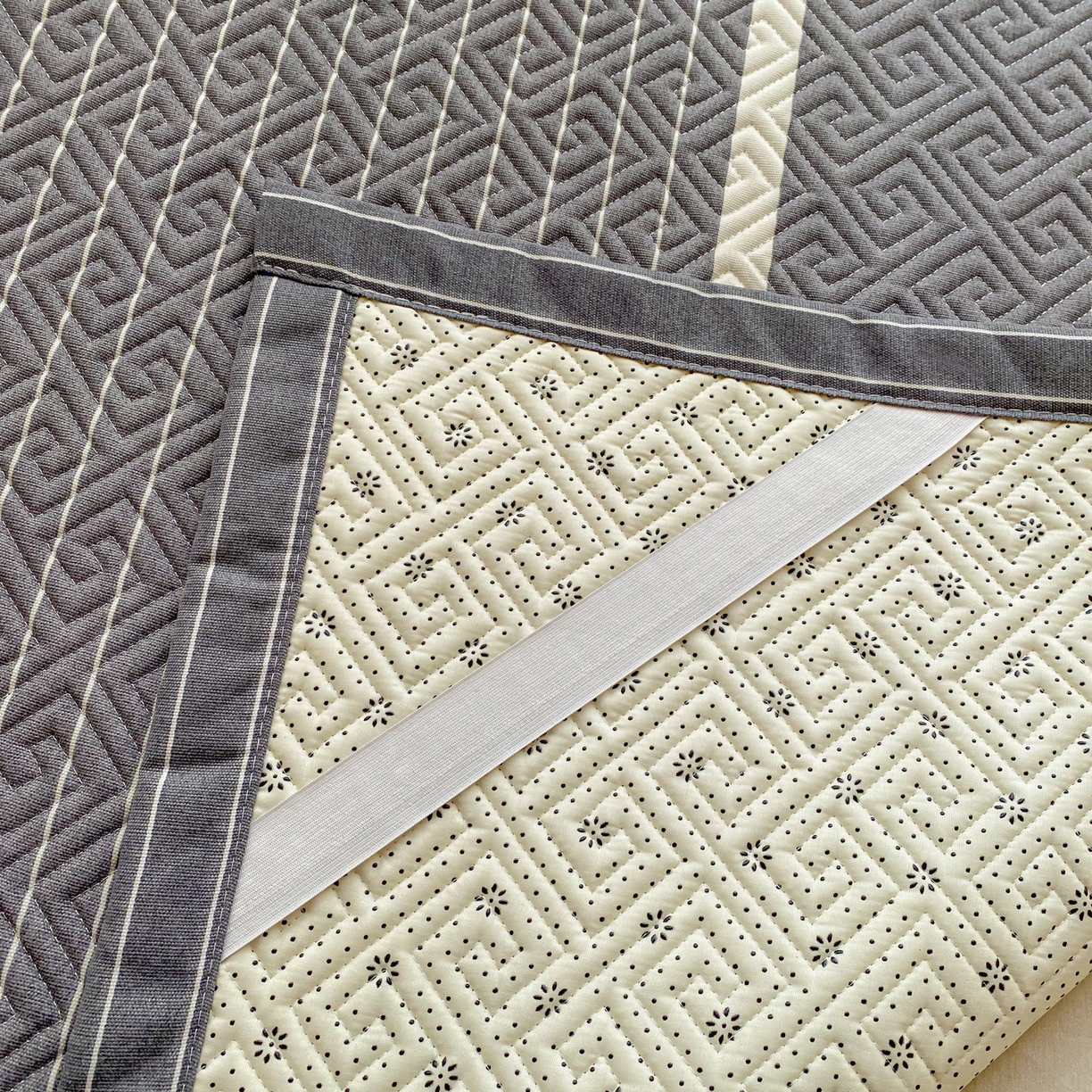 91家纺网 家纺一手货源 找家纺 金泰莱 2026新款老粗布床盖床垫学生床 床盖 冷灰