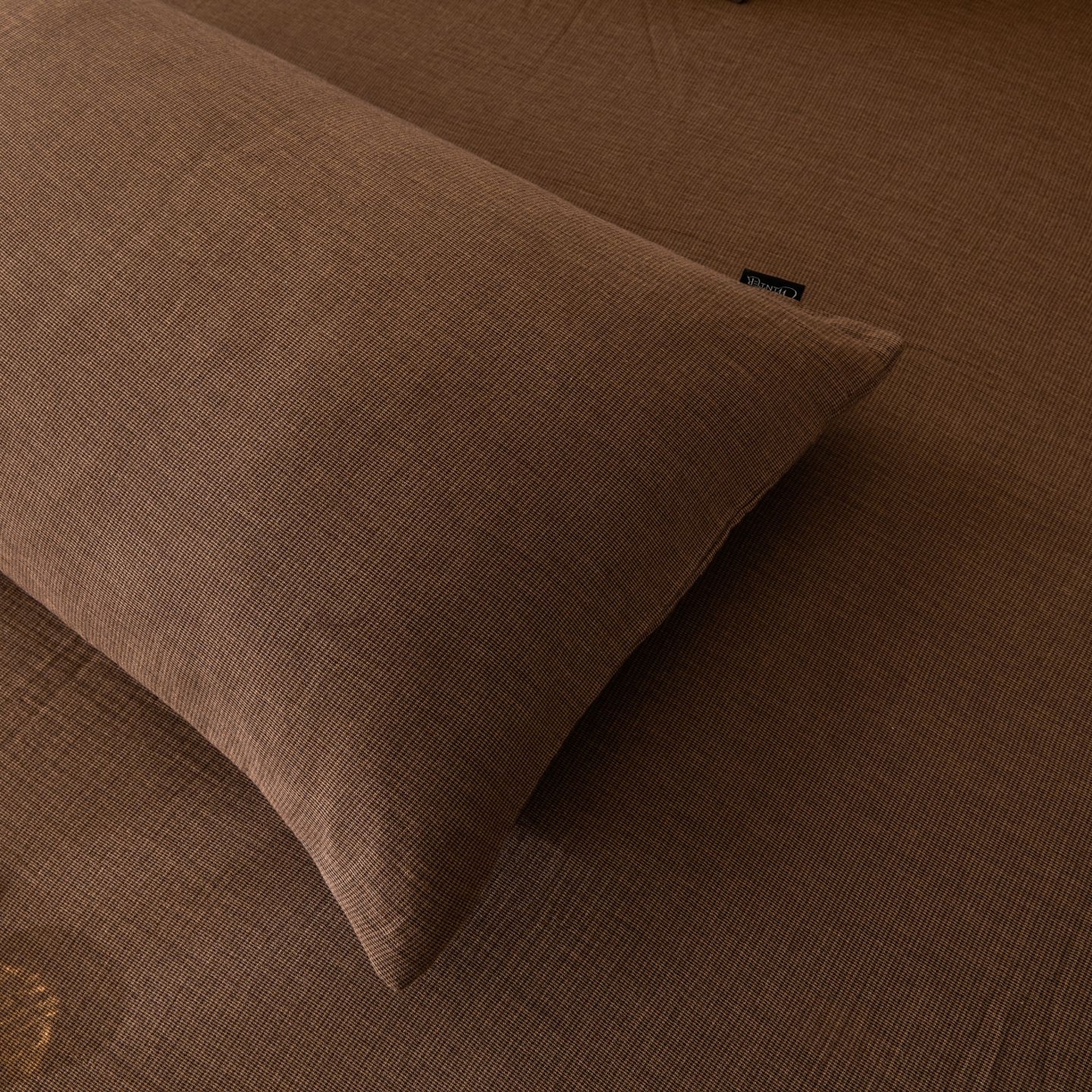 91家纺网 家纺一手货源 找家纺 乐家毛巾被（工厂自产自销） 2026新款A类新疆长绒棉色织提花双层纱千鸟格系列夏被 咖色