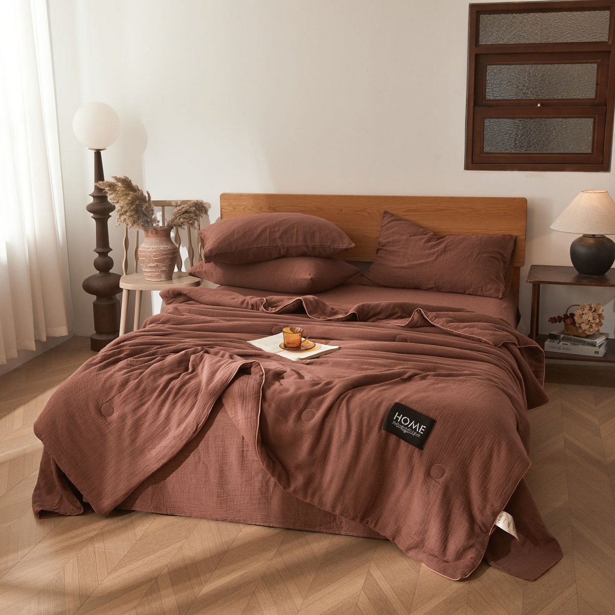 91家纺网 家纺一手货源 找家纺 乐家毛巾被（工厂自产自销） 2026新款A类新疆长绒棉色织提花双层纱千鸟格系列夏被 棕红