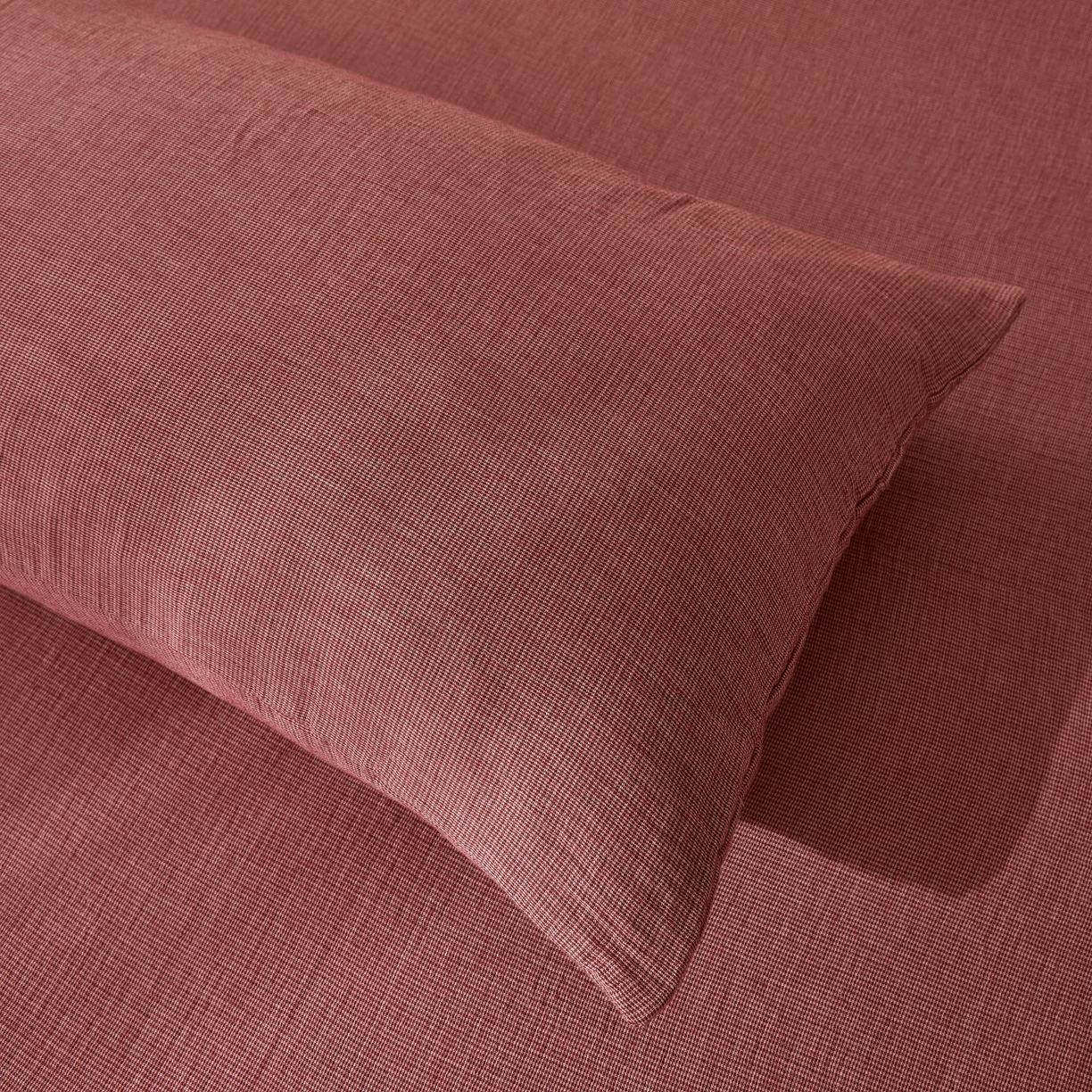 91家纺网 家纺一手货源 找家纺 乐家毛巾被（工厂自产自销） 2026新款A类新疆长绒棉色织提花双层纱千鸟格系列夏被 玫红