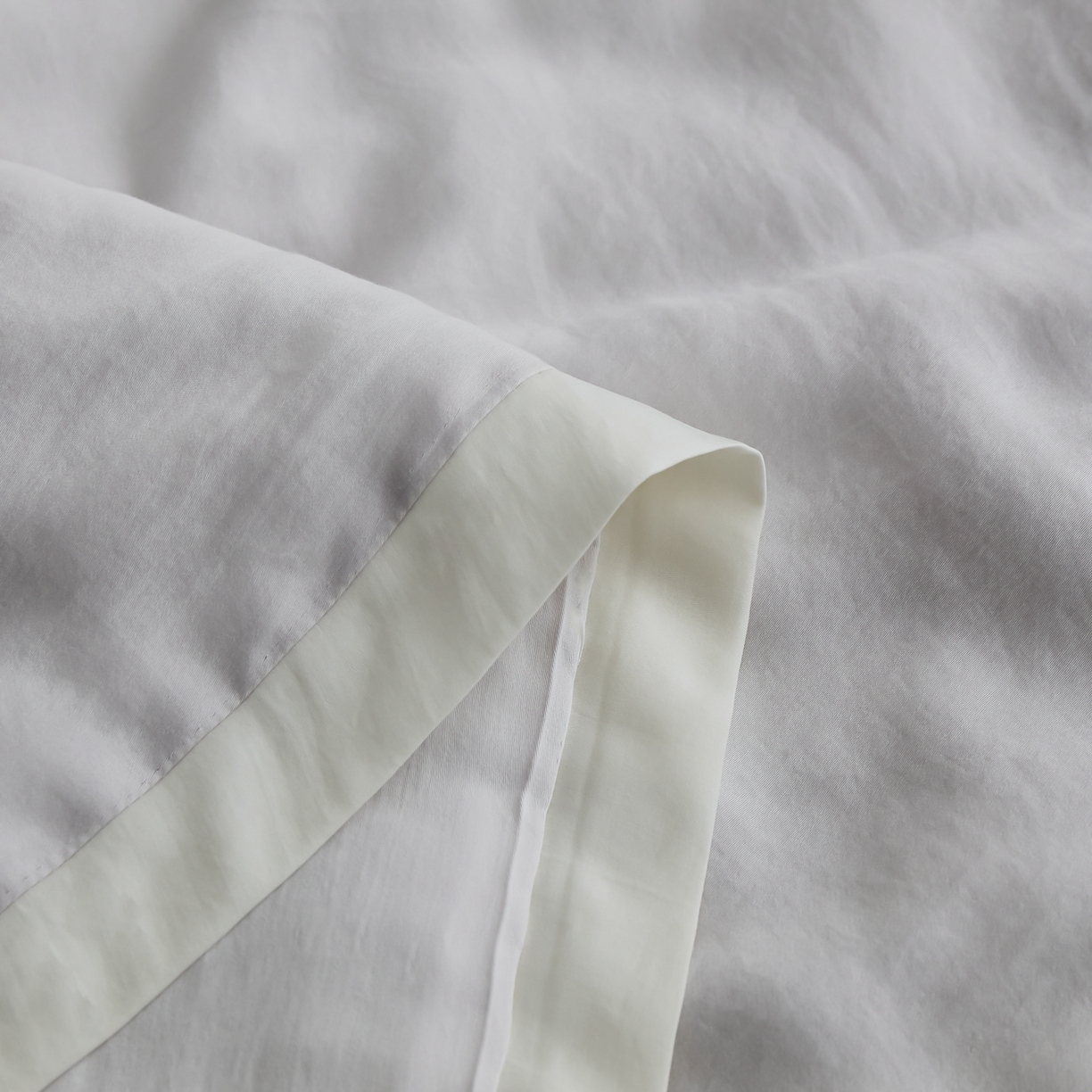 91家纺网 家纺一手货源 找家纺 禧禾 2026新款60支兰精柔洗天丝冰蚕夏被夏凉被空调被-素禾 浅云灰