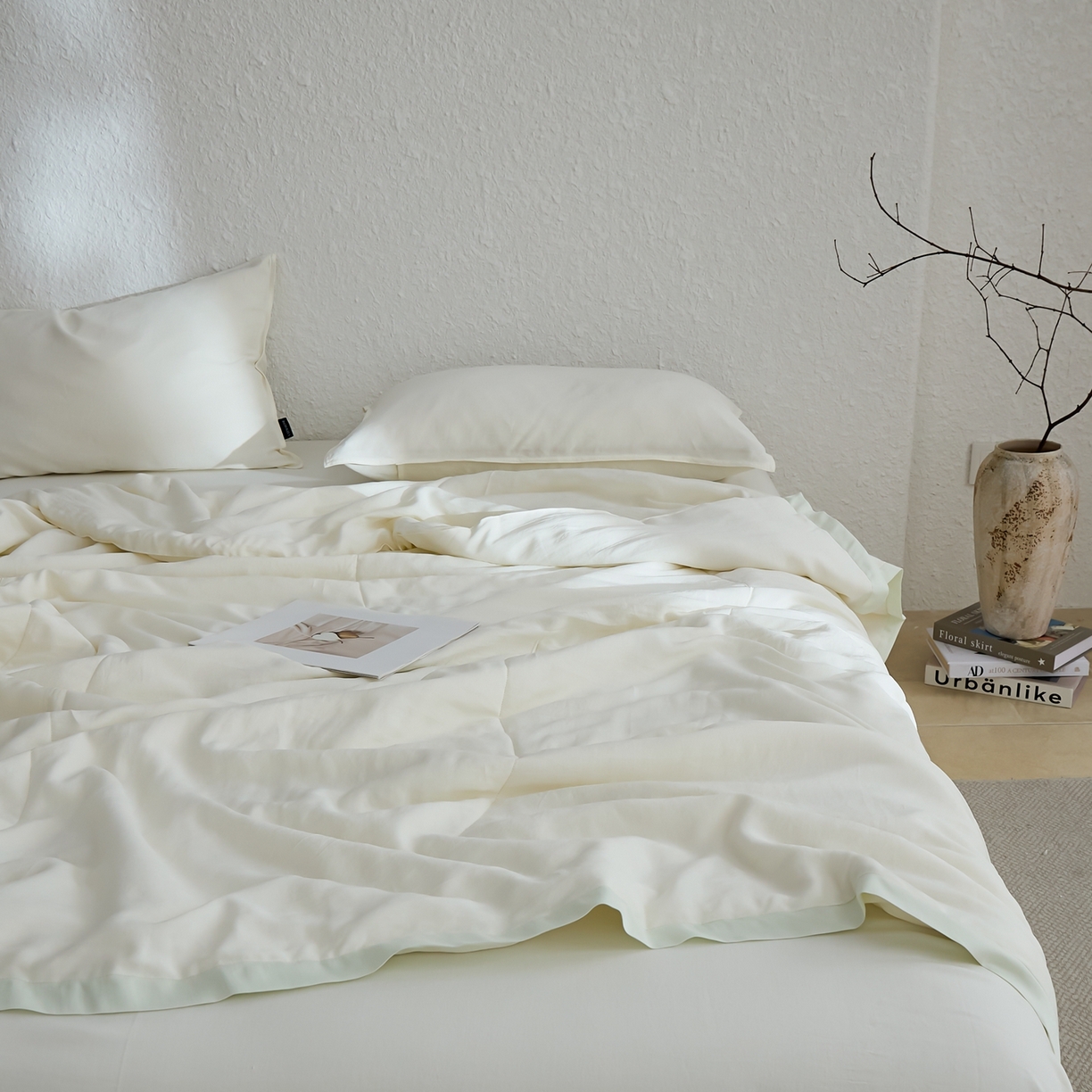 91家纺网 家纺一手货源 找家纺 禧禾 2026新款60支兰精柔洗天丝冰蚕夏被夏凉被空调被-素禾 香草白