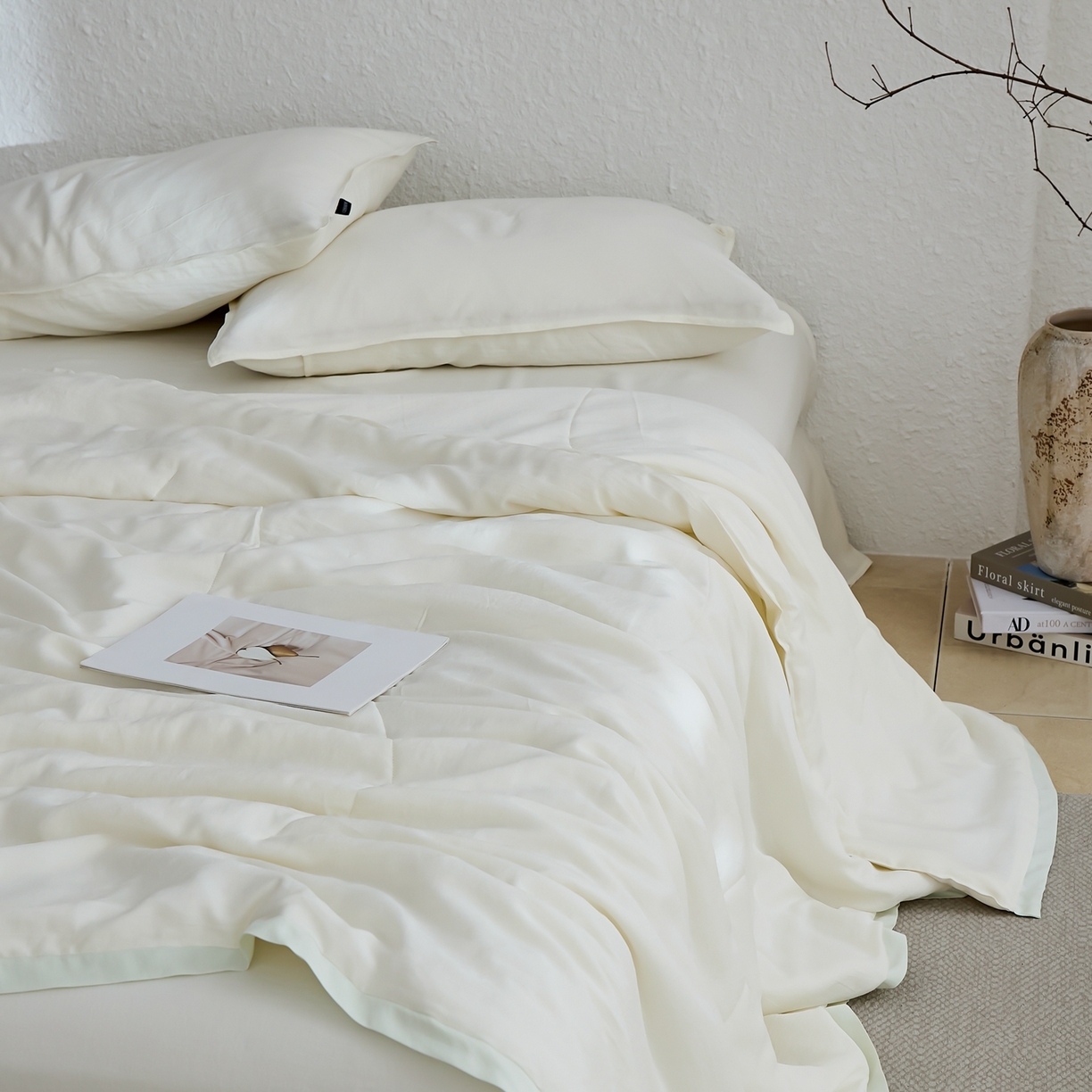 91家纺网 家纺一手货源 找家纺 禧禾 2026新款60支兰精柔洗天丝冰蚕夏被夏凉被空调被-素禾 香草白