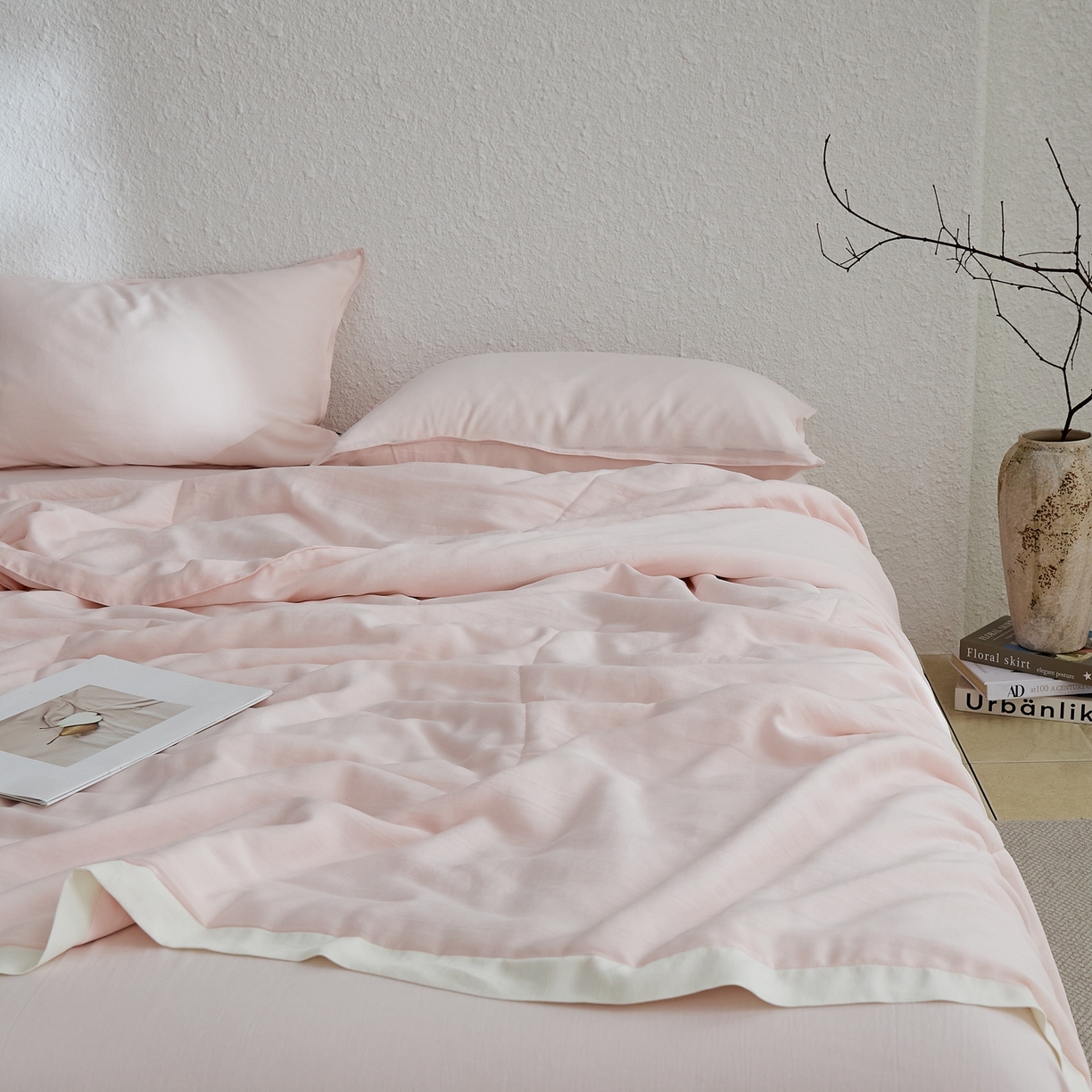 91家纺网 家纺一手货源 找家纺 禧禾 2026新款60支兰精柔洗天丝冰蚕夏被夏凉被空调被-素禾 奶昔粉