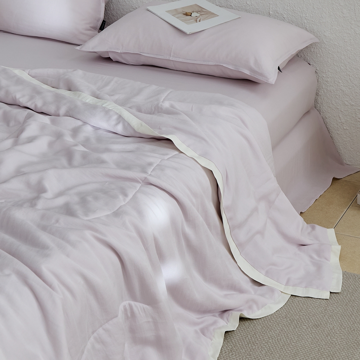 91家纺网 家纺一手货源 找家纺 禧禾 2026新款60支兰精柔洗天丝冰蚕夏被夏凉被空调被-素禾 雾霁紫