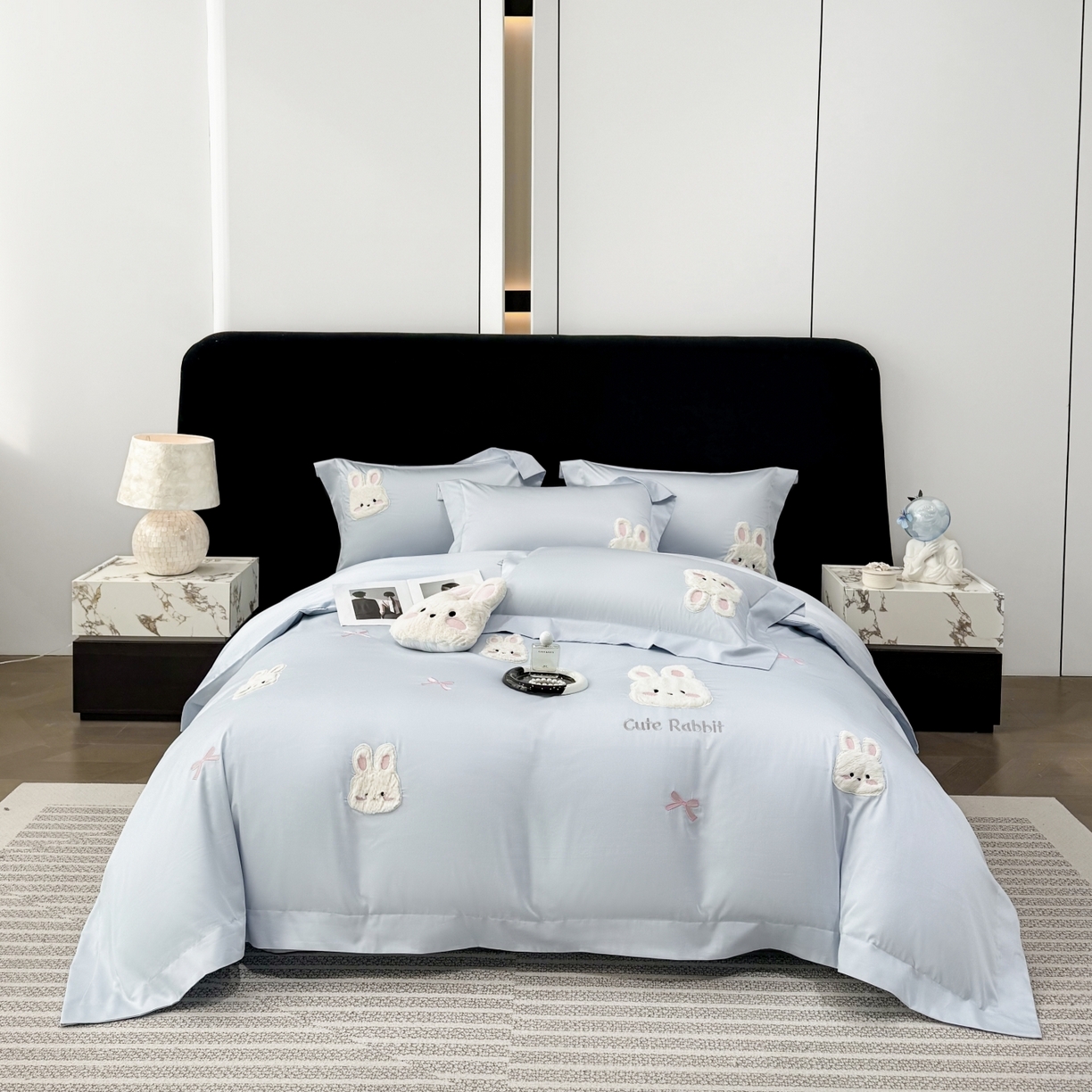 91家纺网 家纺一手货源 找家纺 星蕴家纺 2026新款卡通长绒棉纯棉绣花四件套-甜心小兔 甜心小兔-天空蓝