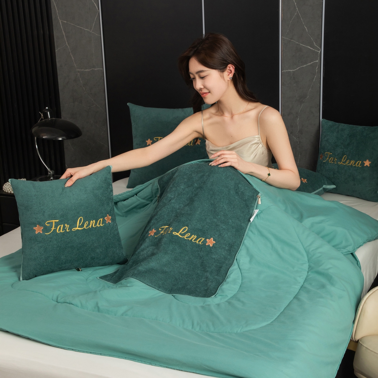 91家纺网 家纺一手货源 找家纺 雷娜家居 2026新款刺绣抱枕被简尚系列 简尚-松石绿