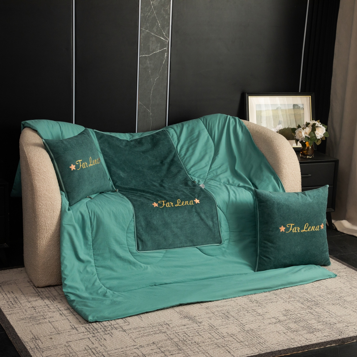 91家纺网 家纺一手货源 找家纺 雷娜家居 2026新款刺绣抱枕被简尚系列 简尚-松石绿