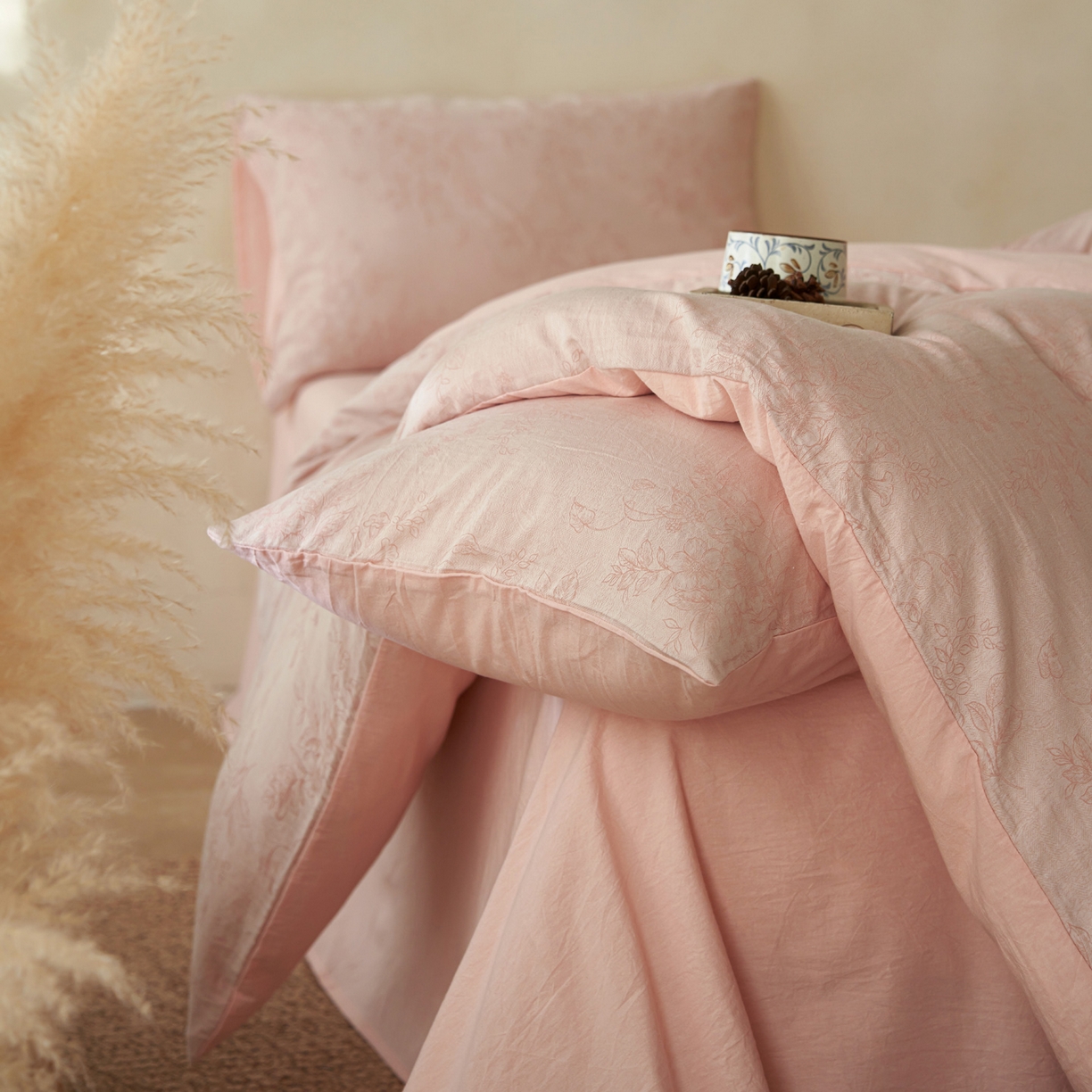 91家纺网 家纺一手货源 找家纺 如一 2026春夏新款色织提花全棉纯棉水洗棉四件套 花忆-粉