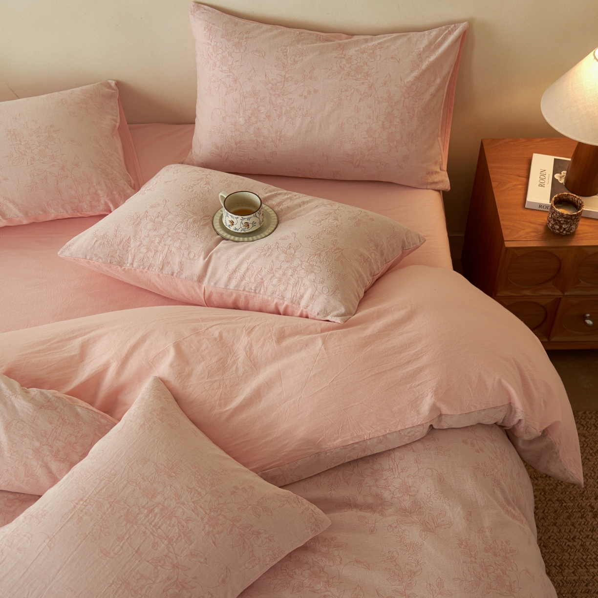 91家纺网 家纺一手货源 找家纺 如一 2026春夏新款色织提花全棉纯棉水洗棉四件套 花忆-粉