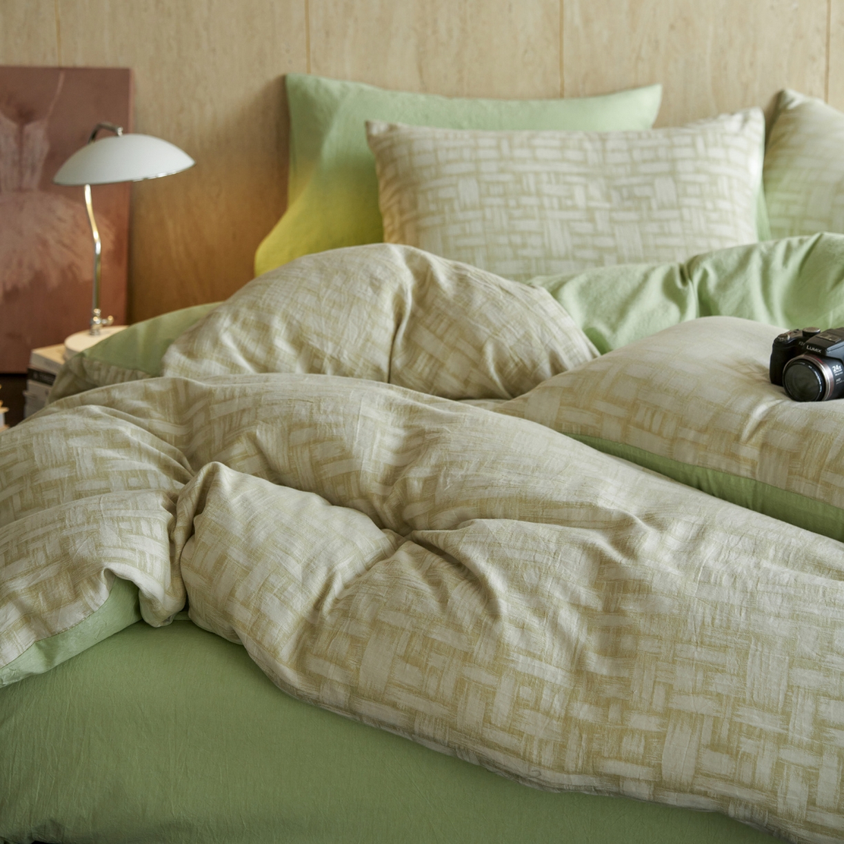 91家纺网 家纺一手货源 找家纺 如一 2026春夏新款色织提花全棉纯棉水洗棉四件套 浮光-绿