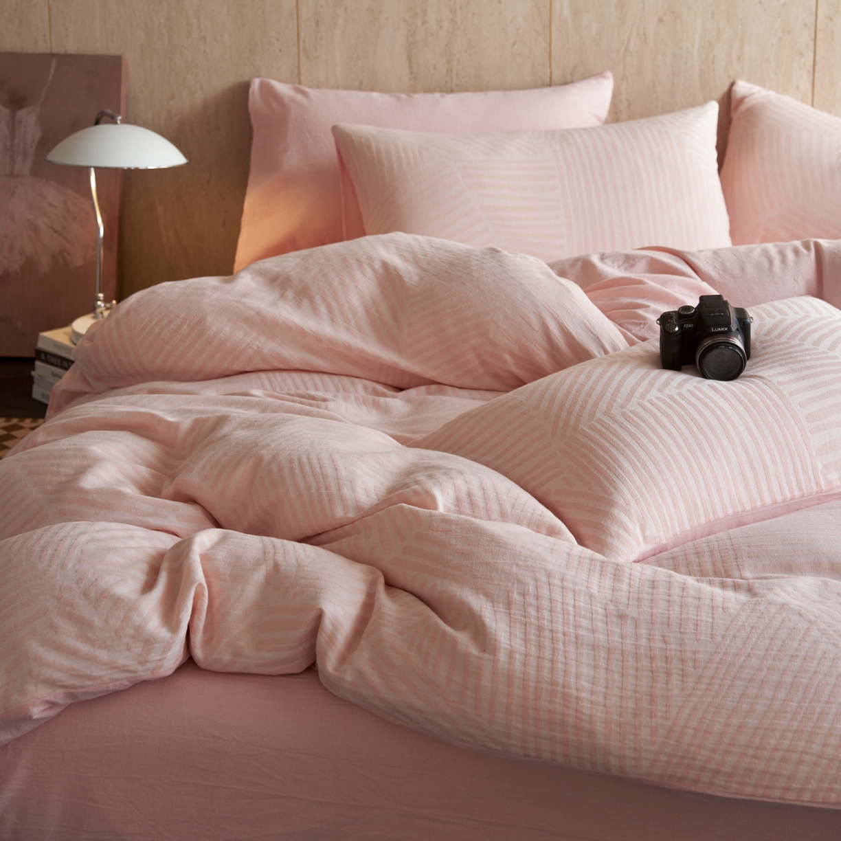 91家纺网 家纺一手货源 找家纺 如一 2026春夏新款色织提花全棉纯棉水洗棉四件套 序章-粉