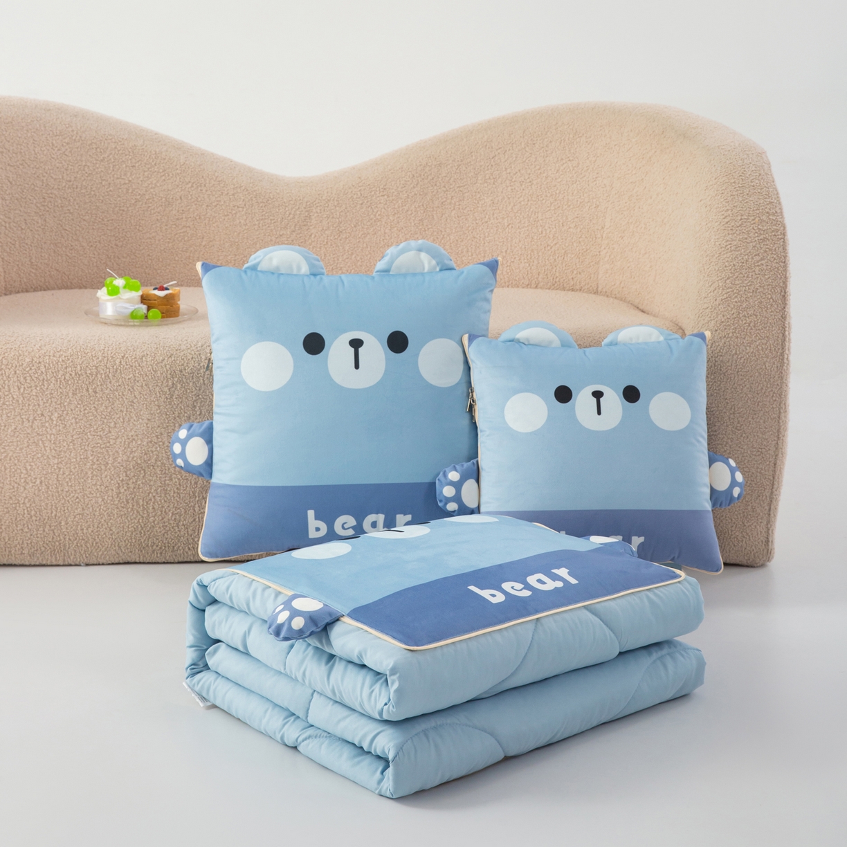 91家纺网 家纺一手货源 找家纺 雷娜家居 2026新款四季款萌宠系列抱枕被 萌萌熊