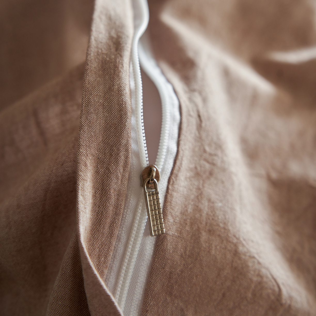 91家纺网 家纺一手货源 找家纺 如一 2026春夏新款色织提花全棉纯棉水洗棉四件套 浮光-咖