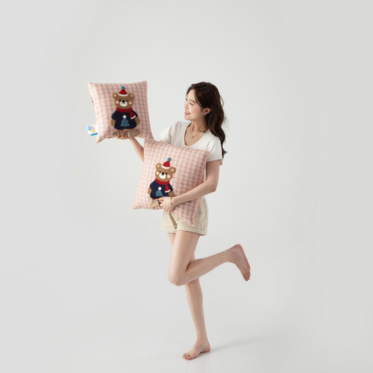 91家纺网 家纺一手货源 找家纺 （总）雷娜家居 2026新款升级款帽子熊抱枕被