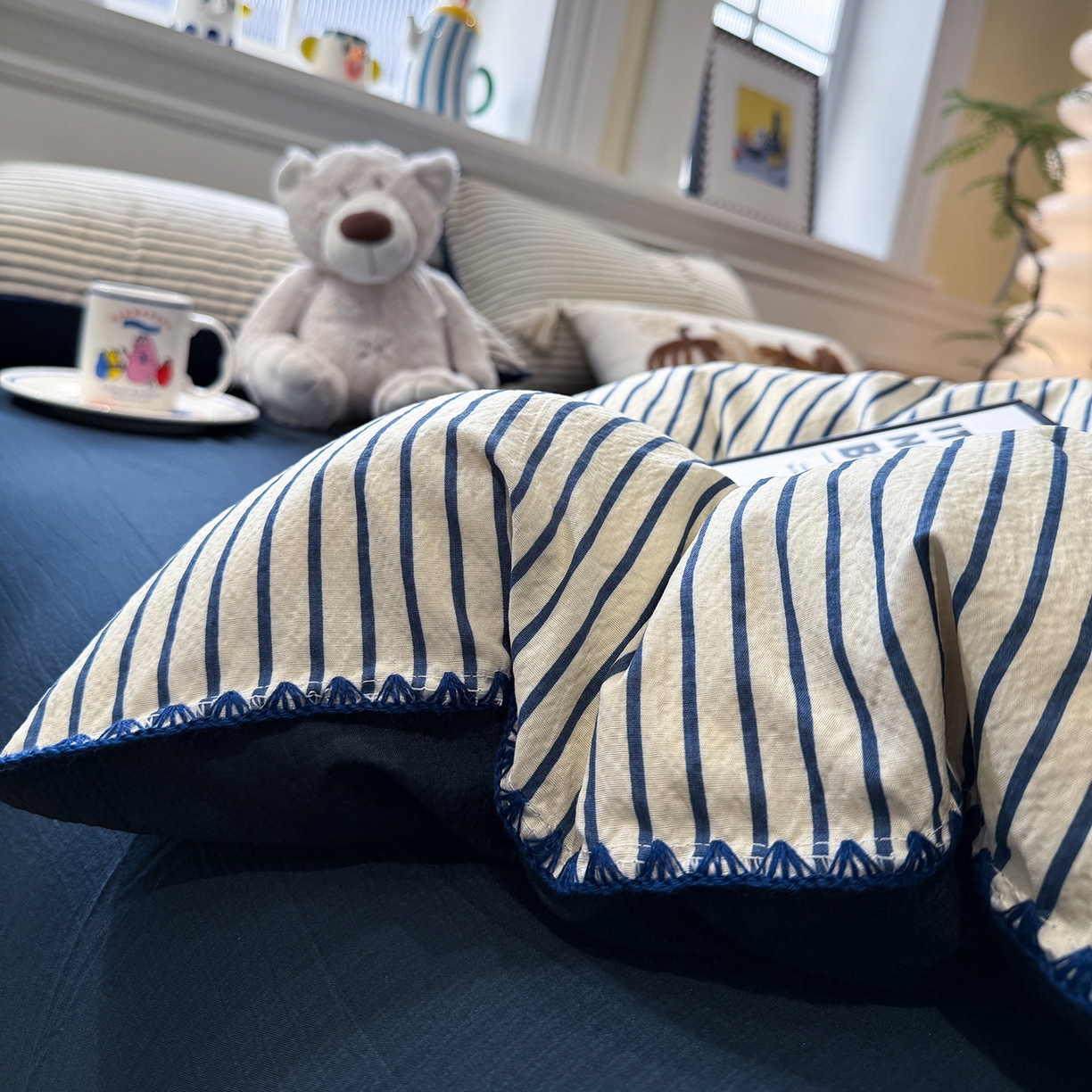 91家纺网 家纺一手货源 找家纺 水墨江南 2026新款条格系列贝壳边三角针四件套 海岸蓝