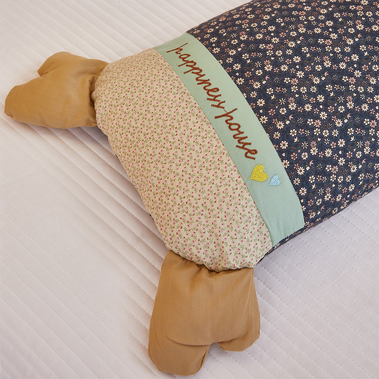 91家纺网 家纺一手货源 找家纺 梦叶草 2026新款全棉萌趣趴睡狗荞麦枕枕头枕芯 趴睡狗-深蓝