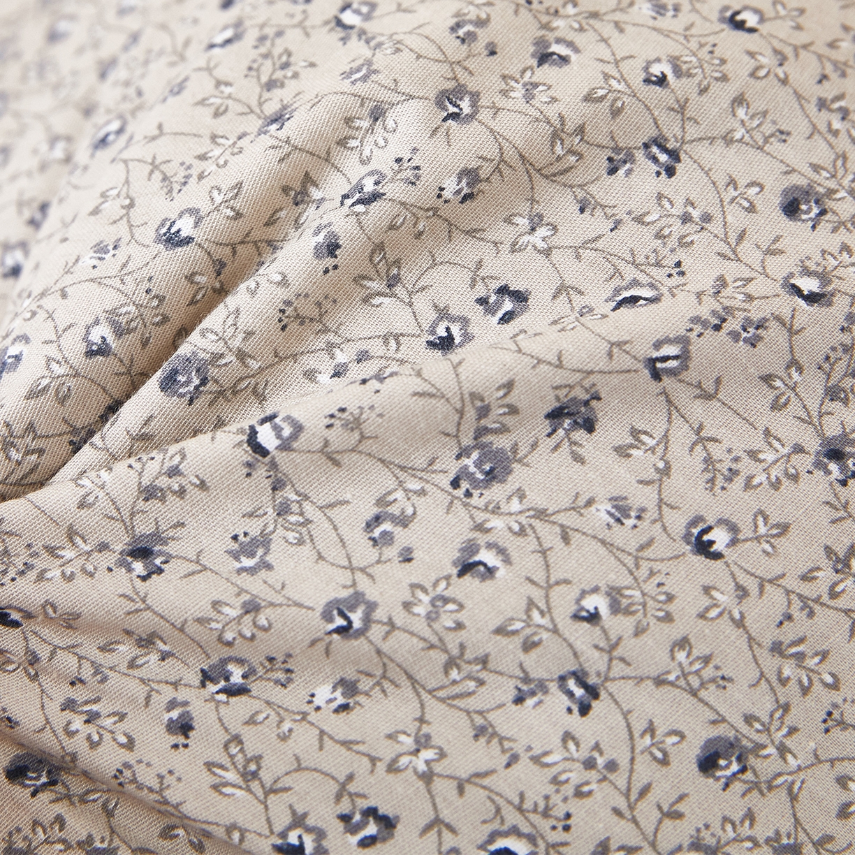 91家纺网 家纺一手货源 找家纺 梦叶草 2026新款全棉萌趣趴睡狗荞麦枕枕头枕芯 趴睡狗-灰色