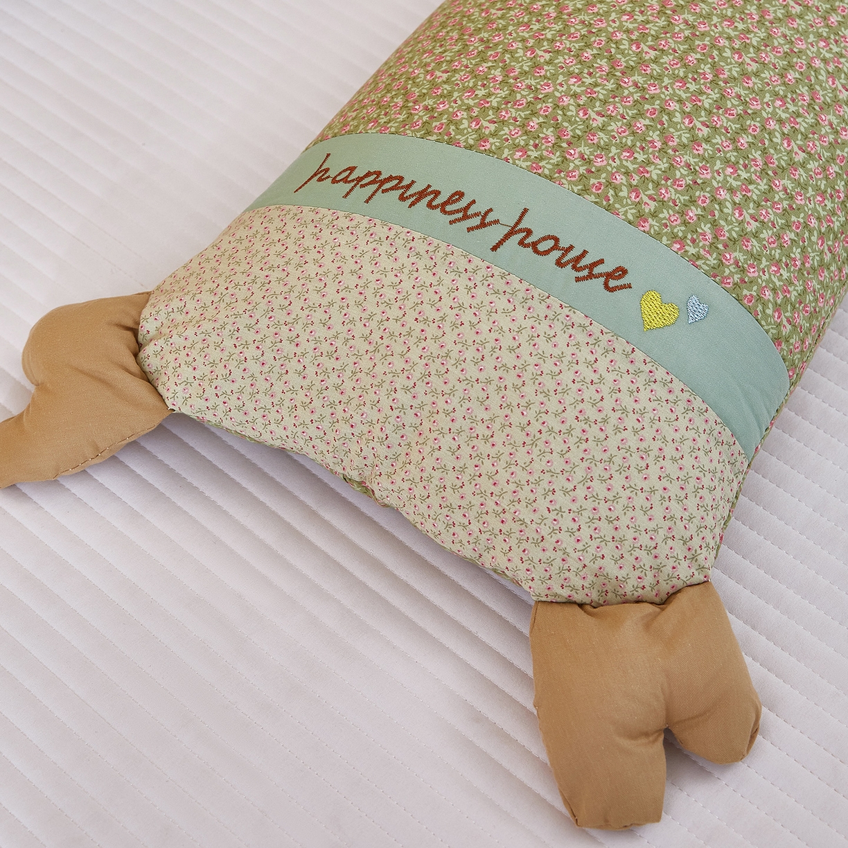 91家纺网 家纺一手货源 找家纺 梦叶草 2026新款全棉萌趣趴睡狗荞麦枕枕头枕芯 趴睡狗-绿色