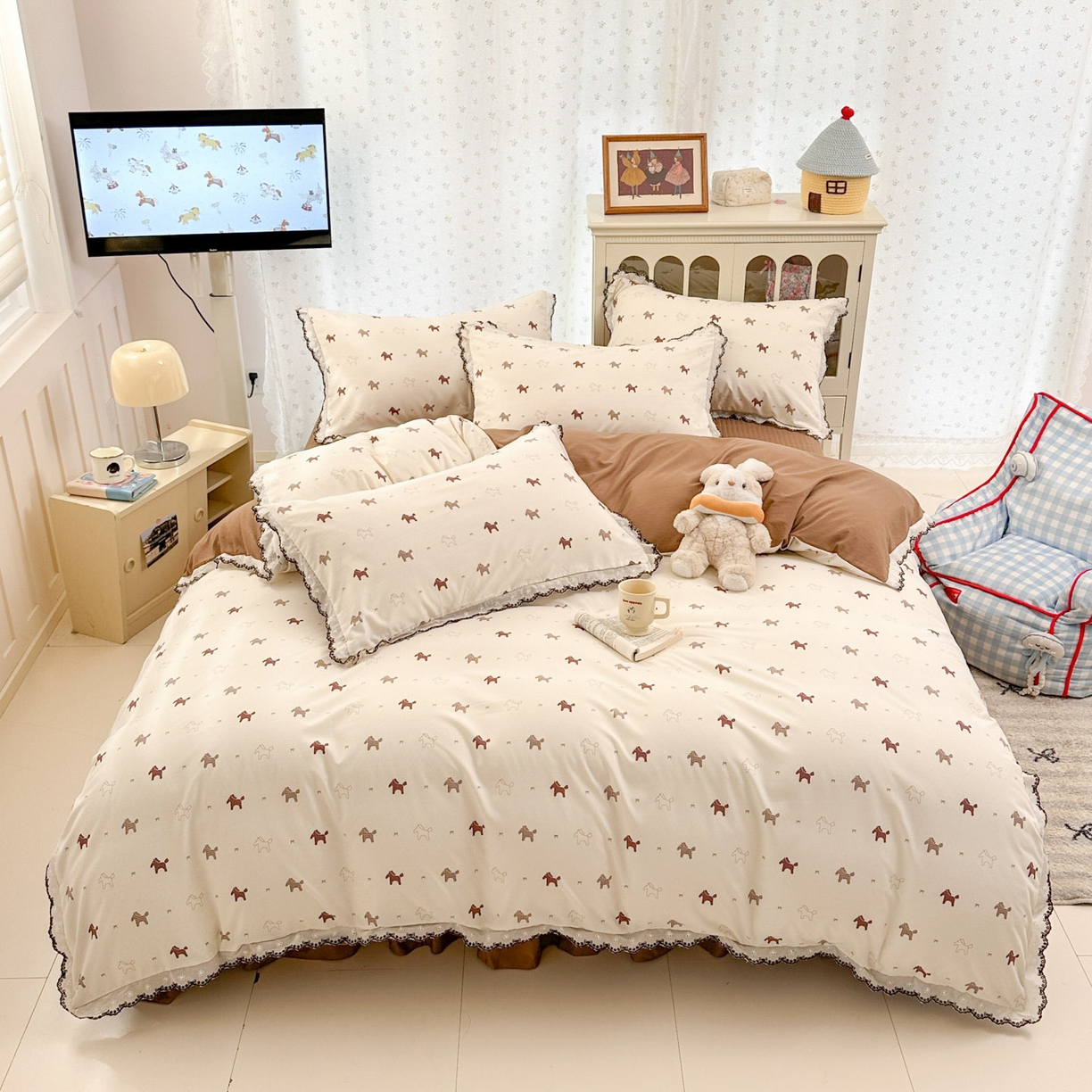 91家纺网 家纺一手货源 找家纺 莱米家纺 2026春夏新款亲肤花边全棉床盖四件套 春日小马