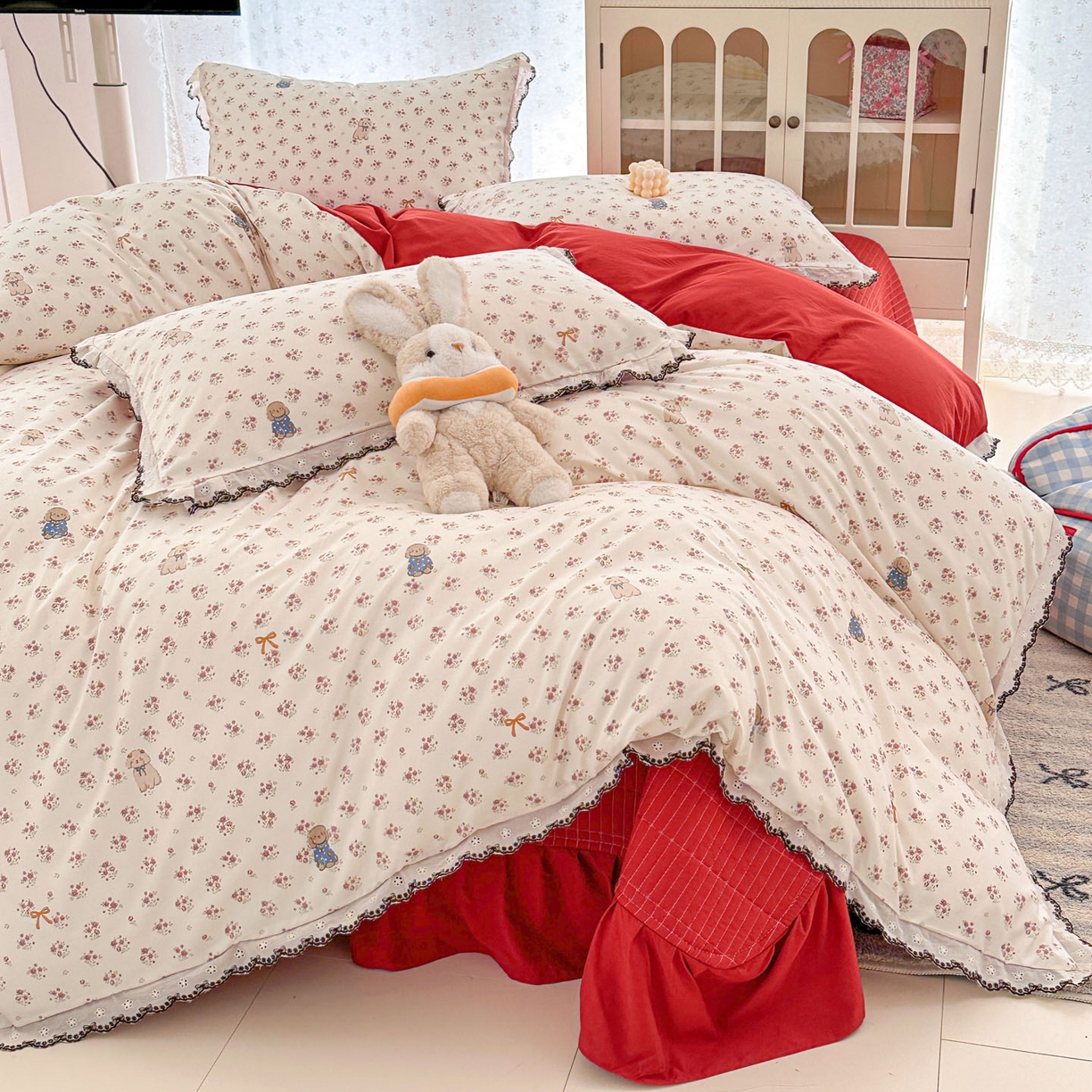 91家纺网 家纺一手货源 找家纺 莱米家纺 2026春夏新款亲肤花边全棉床盖四件套 花团锦簇