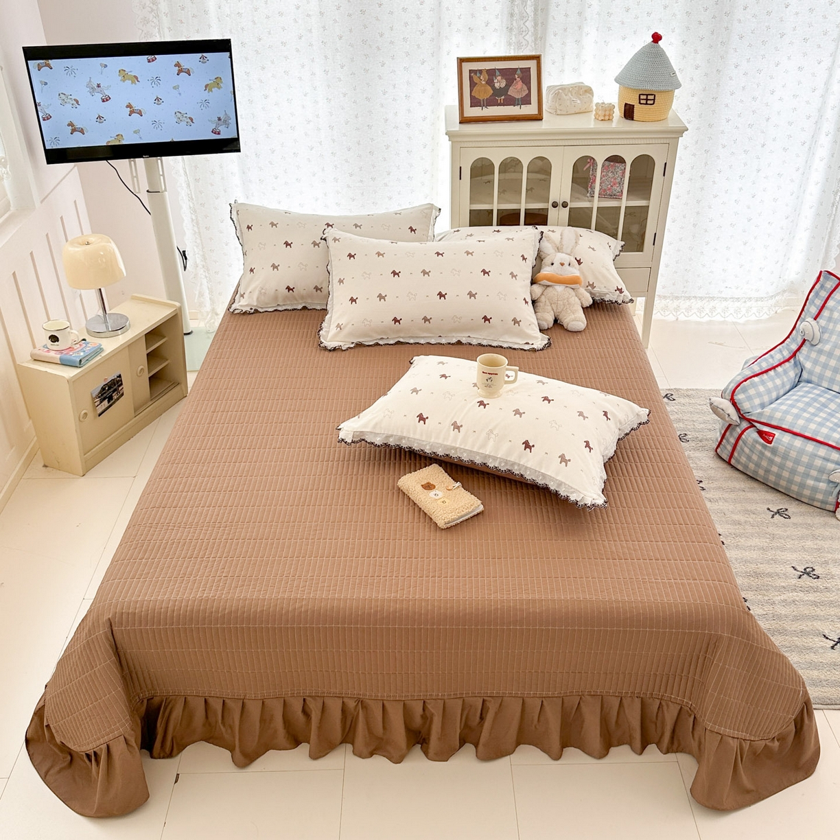 91家纺网 家纺一手货源 找家纺 莱米家纺 2026春夏新款亲肤花边全棉床盖四件套 春日小马