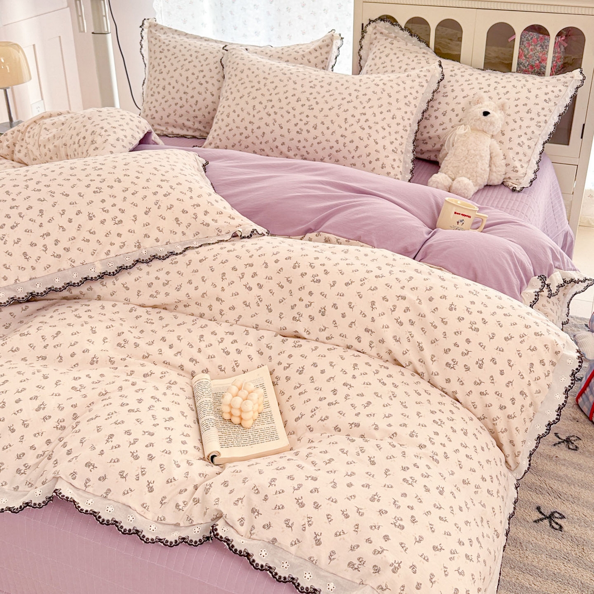 91家纺网 家纺一手货源 找家纺 莱米家纺 2026春夏新款亲肤花边全棉床盖四件套 紫韵