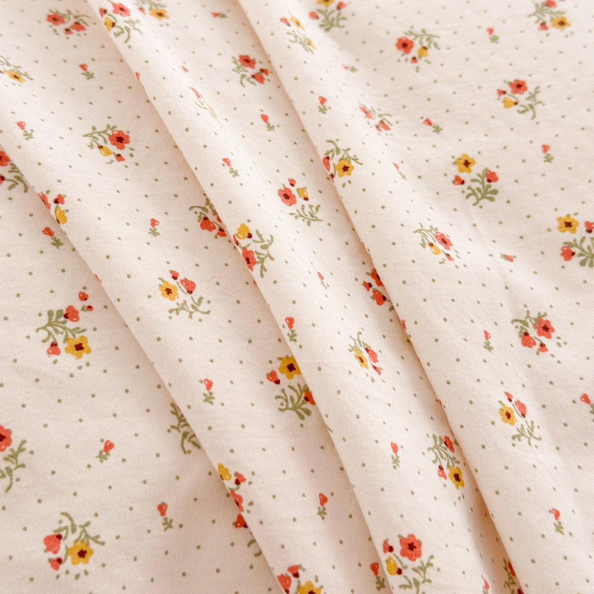 91家纺网 家纺一手货源 找家纺 莱米家纺 2026春夏新款亲肤花边全棉床盖四件套 温柔蜜语-粉