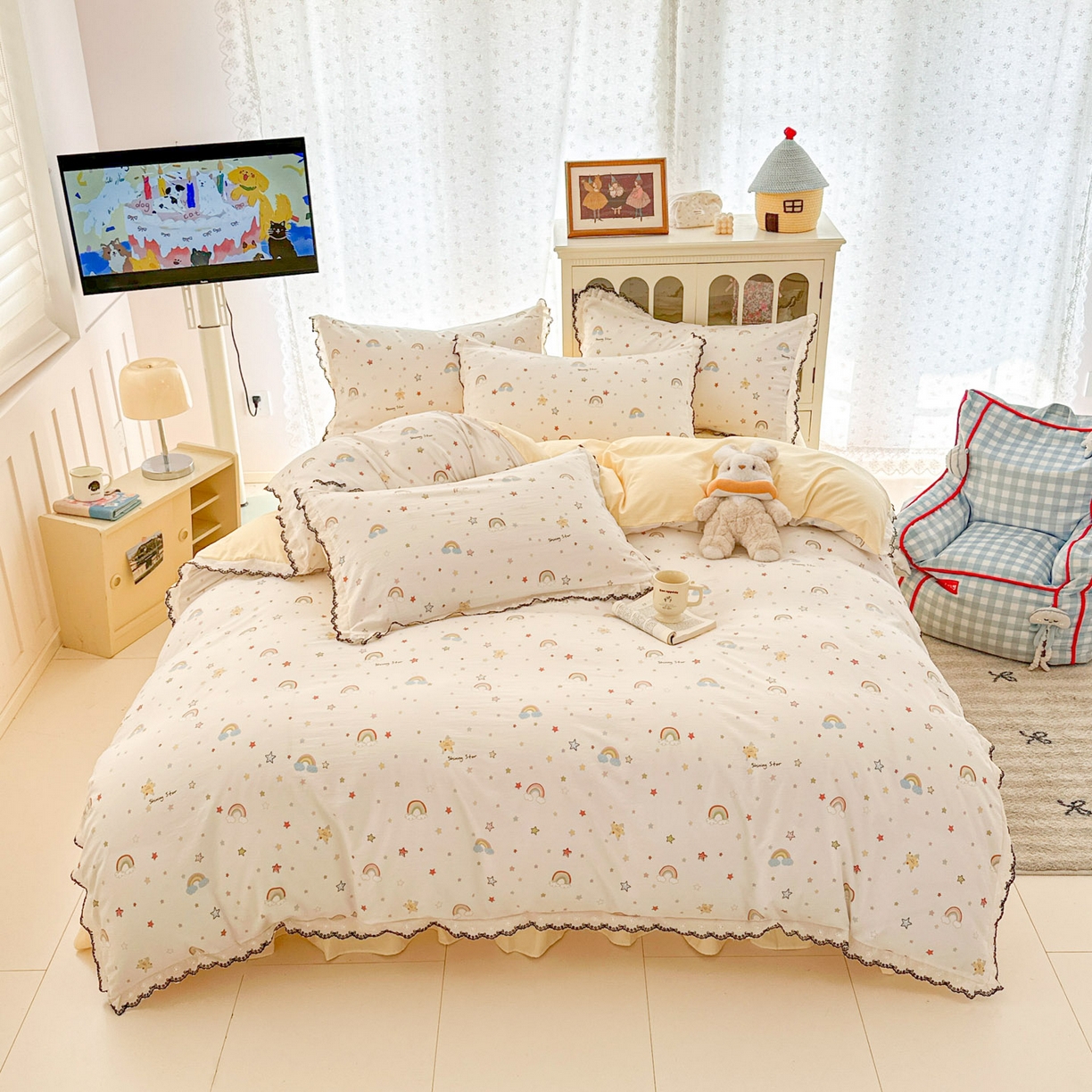 91家纺网 家纺一手货源 找家纺 莱米家纺 2026春夏新款亲肤花边全棉床盖四件套 小彩虹