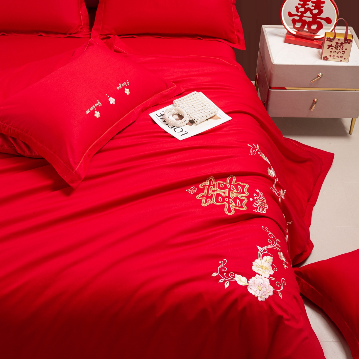 91家纺网 家纺一手货源 找家纺 银石 2025新款长绒棉婚庆绣花四件套 喜上眉梢