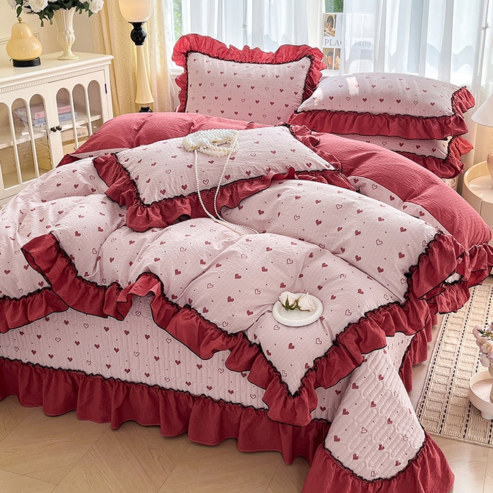 91家纺网 家纺一手货源 找家纺 （总）妮恒美 2026新款法式床盖款泡芙纱四件套