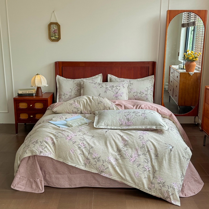 91家纺网 家纺一手货源 找家纺 洁柔家纺工厂店 2026春夏秋冬爆款新品高克重加厚原麻亚麻皱皱纱印花四件套 绽放