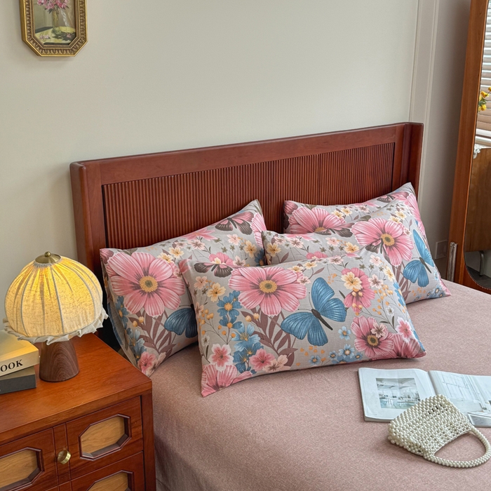 91家纺网 家纺一手货源 找家纺 洁柔家纺工厂店 2026春夏秋冬爆款新品高克重加厚原麻亚麻皱皱纱印花四件套 蝶恋花语