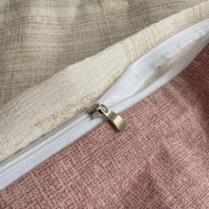 91家纺网 家纺一手货源 找家纺 洁柔家纺工厂店 2026春夏秋冬爆款新品高克重加厚原麻亚麻皱皱纱印花四件套 秘镜