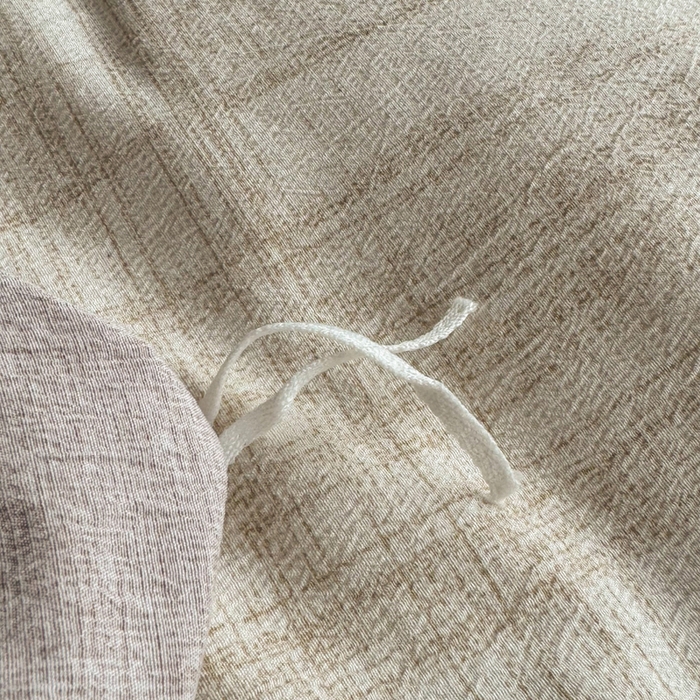 91家纺网 家纺一手货源 找家纺 洁柔家纺工厂店 2026春夏秋冬爆款新品高克重加厚原麻亚麻皱皱纱印花四件套 秘镜