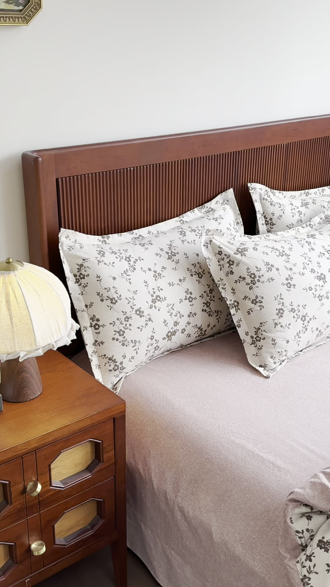 91家纺网 家纺一手货源 找家纺 洁柔家纺工厂店 2026春夏秋冬爆款新品高克重加厚原麻亚麻皱皱纱印花四件套 意晚