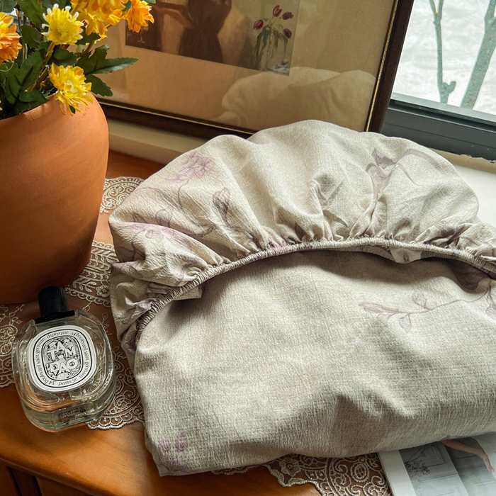 91家纺网 家纺一手货源 找家纺 洁柔家纺工厂店 2026新款加厚亚麻皱皱纱床笠单床笠枕套床笠单品 绽放