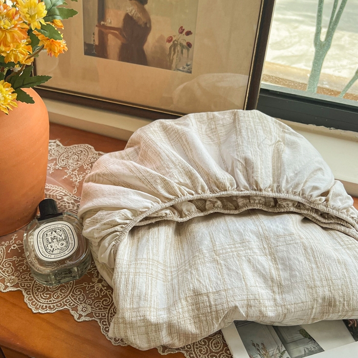 91家纺网 家纺一手货源 找家纺 洁柔家纺工厂店 2026新款加厚亚麻皱皱纱床笠单床笠枕套床笠单品 秘境