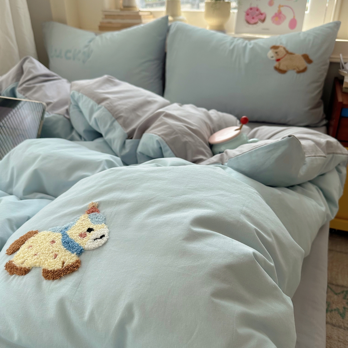 91家纺网 家纺一手货源 找家纺 （总）慕尚家纺 2026春夏新款色织水洗棉毛巾绣四件套