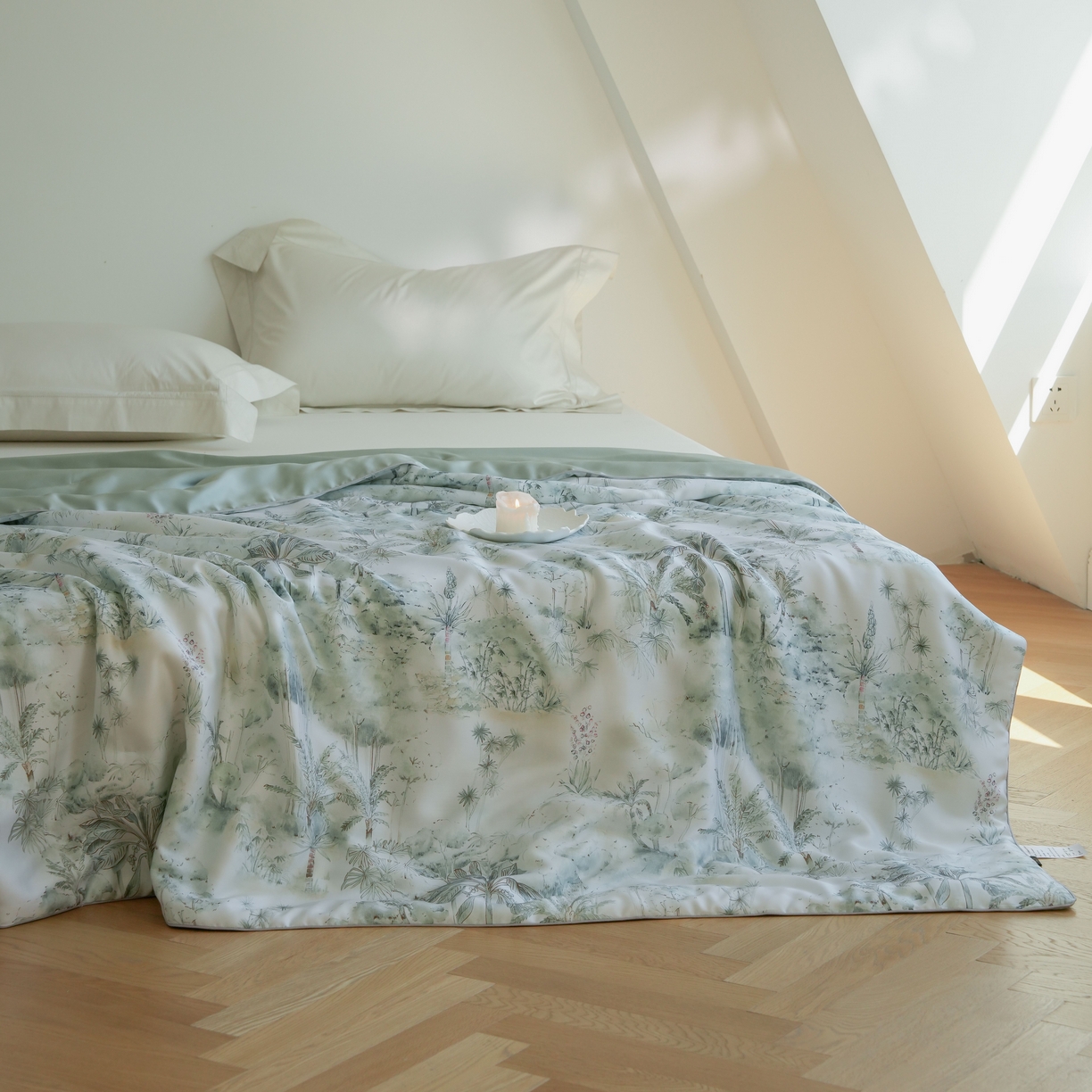 91家纺网 家纺一手货源 找家纺 沐晴家纺 2026新款春夏数码印花兰精天丝夏被空调被 丛林幻想-绿