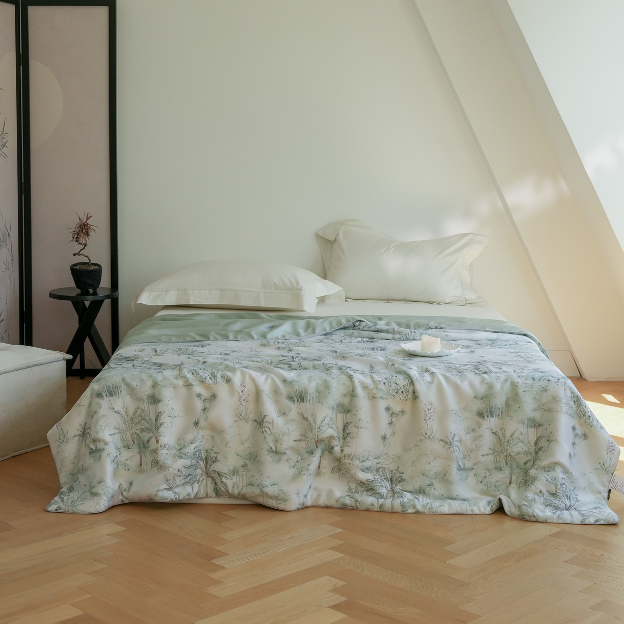 91家纺网 家纺一手货源 找家纺 沐晴家纺 2026新款春夏数码印花兰精天丝夏被空调被 丛林幻想-绿