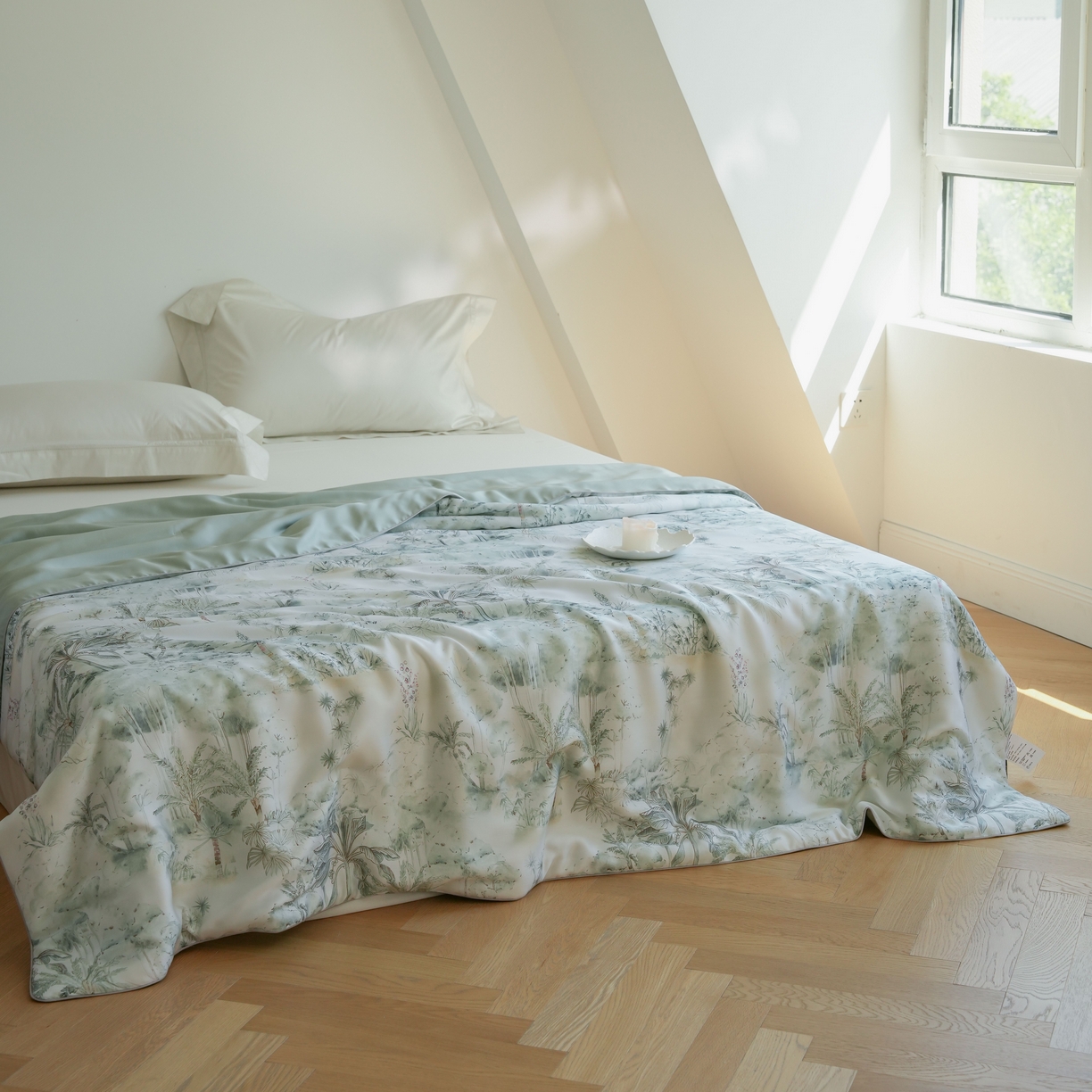 91家纺网 家纺一手货源 找家纺 沐晴家纺 2026新款春夏数码印花兰精天丝夏被空调被 丛林幻想-绿