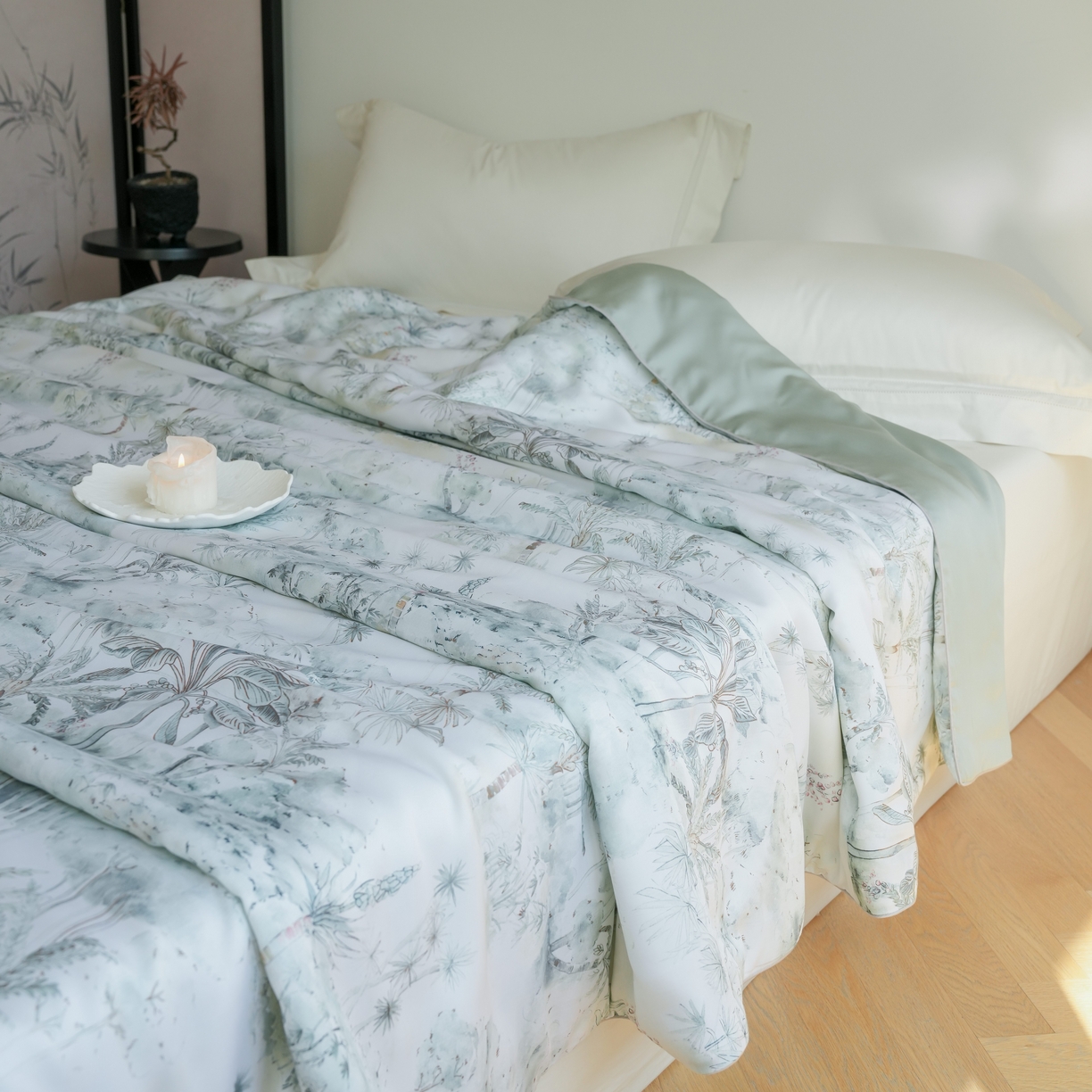 91家纺网 家纺一手货源 找家纺 沐晴家纺 2026新款春夏数码印花兰精天丝夏被空调被 丛林幻想-绿