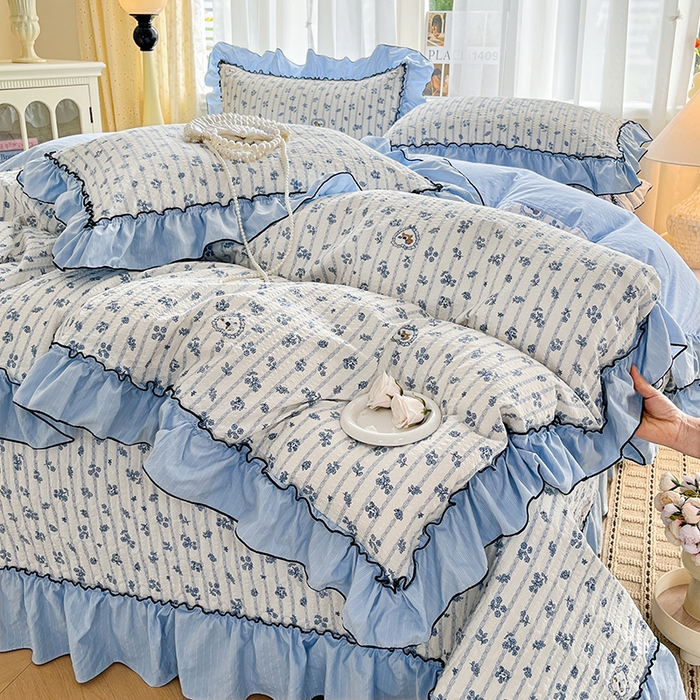 91家纺网 家纺一手货源 找家纺 （总）妮恒美 2026新款法式床盖款泡芙纱四件套