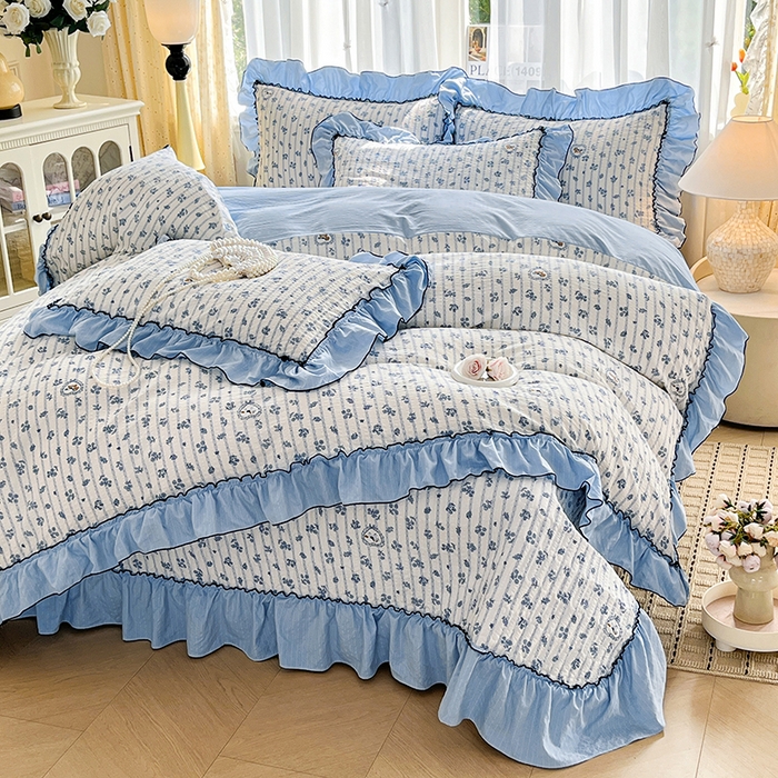 91家纺网 家纺一手货源 找家纺 （总）妮恒美 2026新款法式床盖款泡芙纱四件套