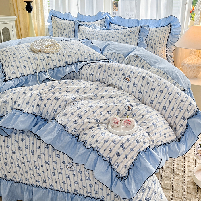 91家纺网 家纺一手货源 找家纺 （总）妮恒美 2026新款法式床盖款泡芙纱四件套