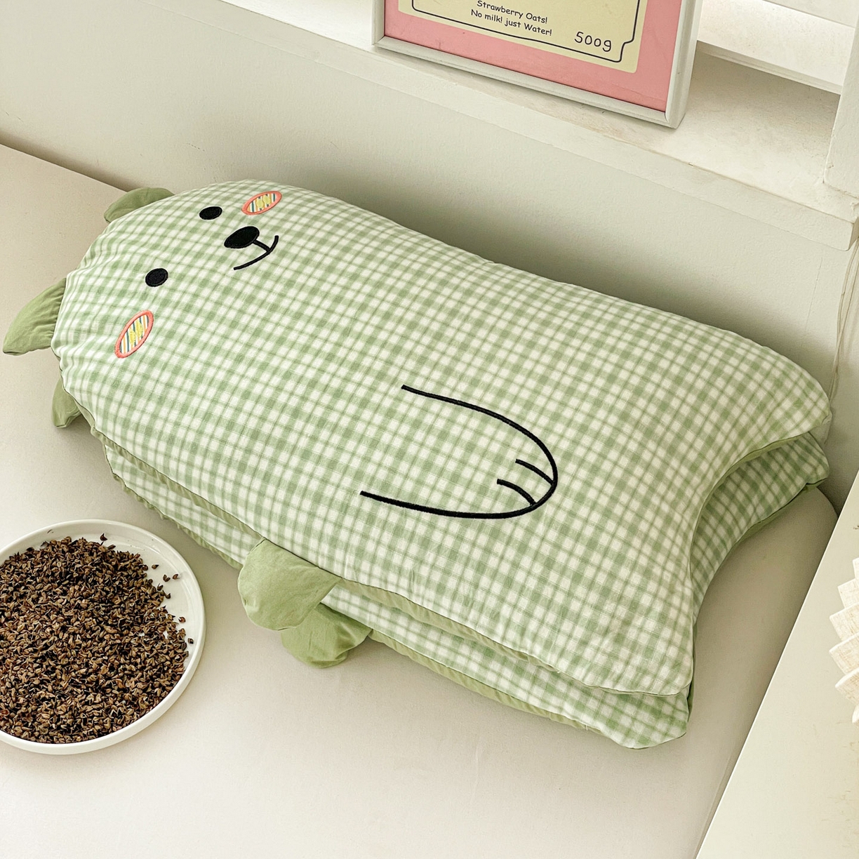 91家纺网 家纺一手货源 找家纺 梦叶草 2026新款全棉抱抱熊荞麦枕枕头枕芯 抱抱熊-绿色