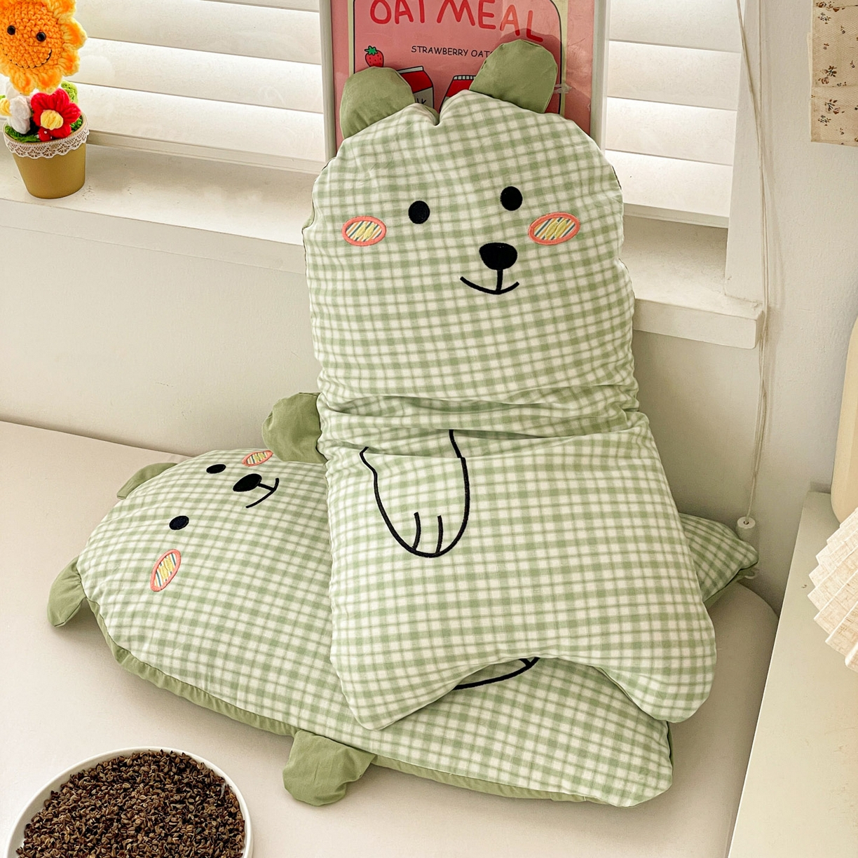 91家纺网 家纺一手货源 找家纺 梦叶草 2026新款全棉抱抱熊荞麦枕枕头枕芯 抱抱熊-绿色