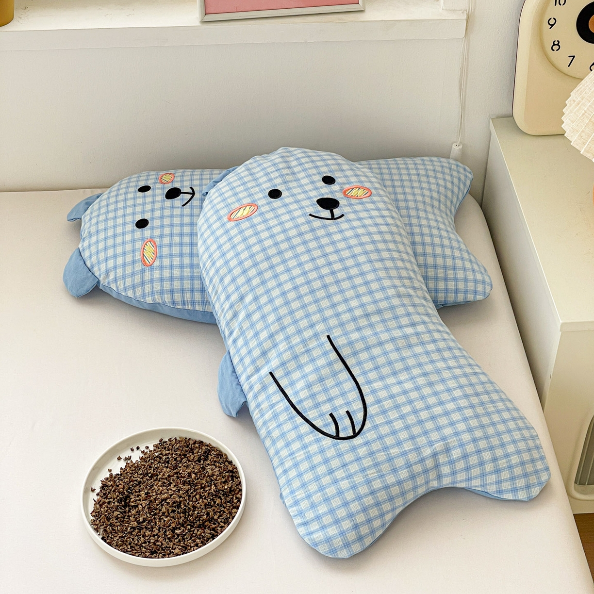 91家纺网 家纺一手货源 找家纺 梦叶草 2026新款全棉抱抱熊荞麦枕枕头枕芯 抱抱熊-蓝色